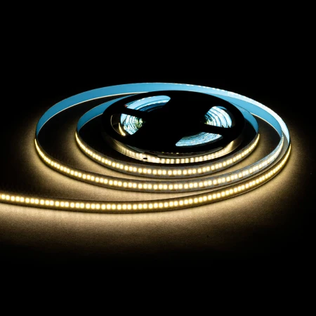Светодиодная лента OGM 19,2W/m 240LED/m 2835SMD дневной белый 5M LSE-266
